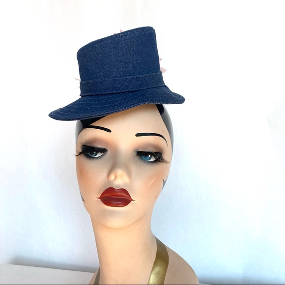 DIVIDCD PARTY HAT - Picture 4 of 8